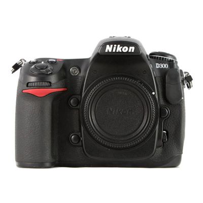 Nikon D300 mới 99%