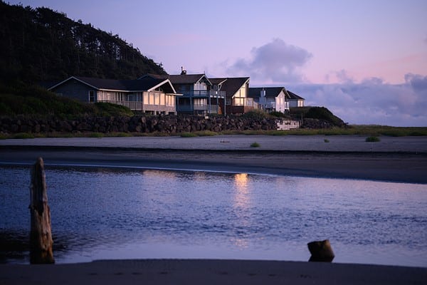 Thiết kế dành cho máy ảnh không gương lật ngàm Z