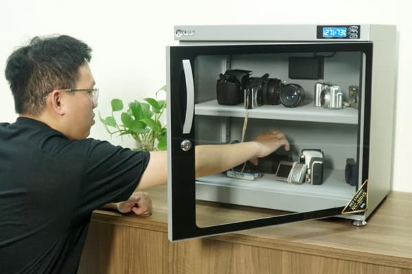 Tủ chống ẩm cao cấp Nikatei NC-80HS Siver Plus ( 80 lít )