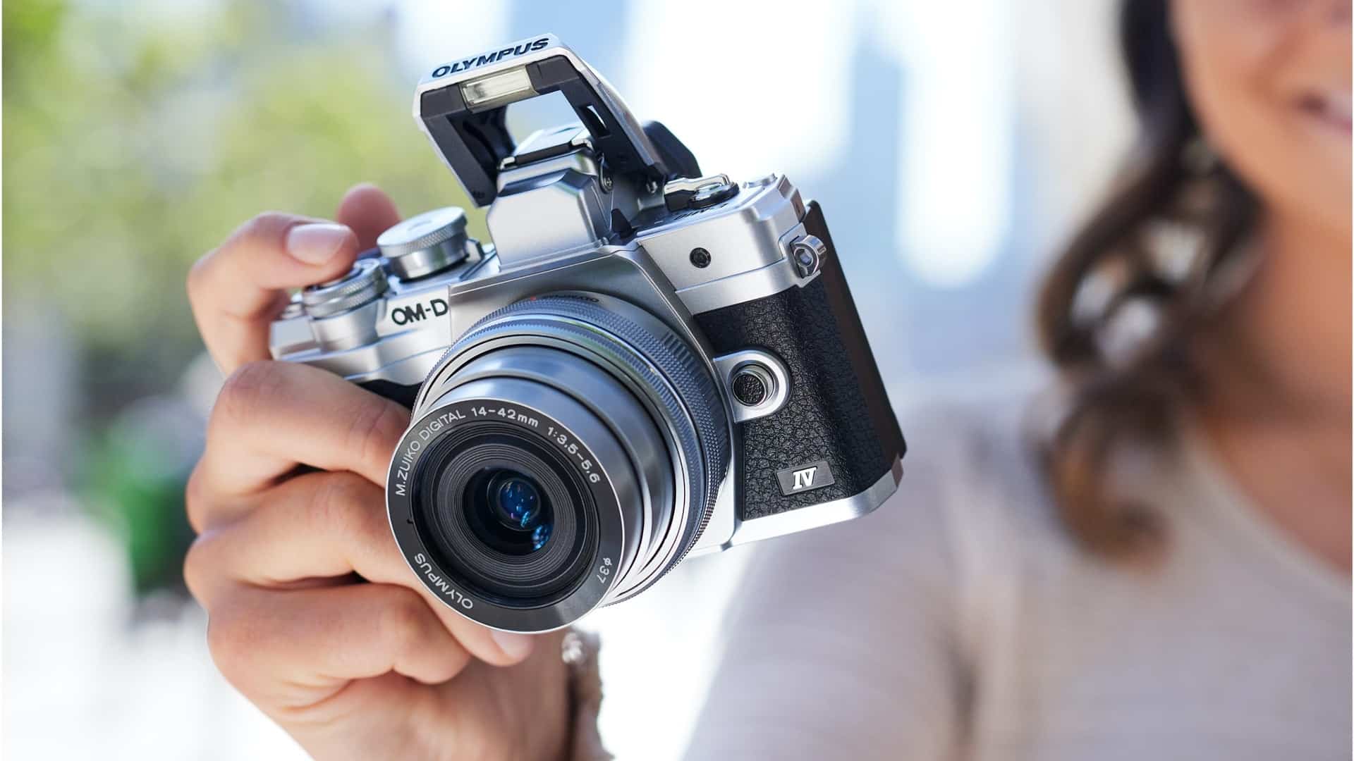 Máy ảnh OM SYSTEM OM-D E-M10 Mark IV (Silver)