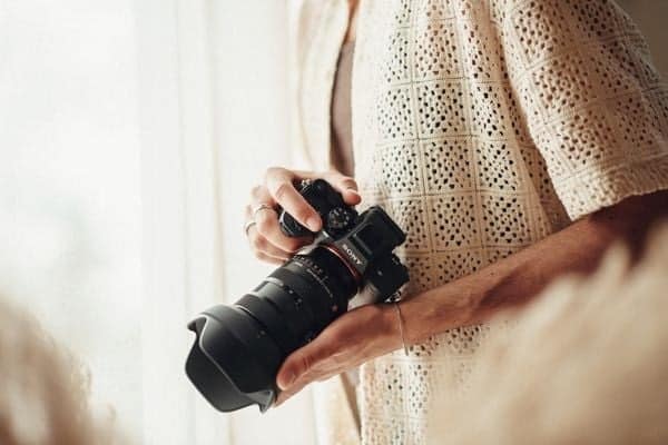 Ống kính Sigma 24-70mm F2.8 DG DN II Art ngàm Sony E