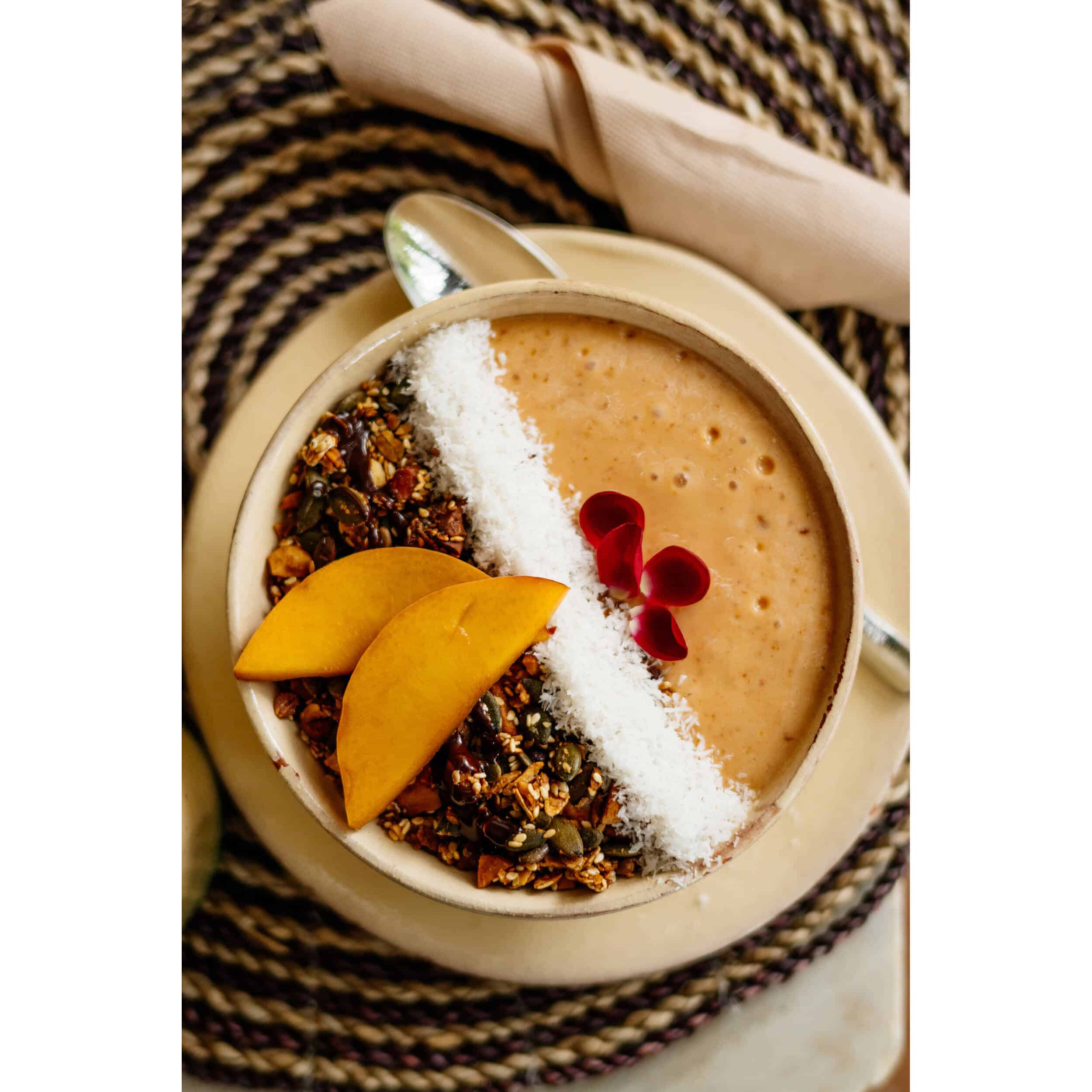 Ống kính Nikon Nikkor Z 40mm f/2 SE