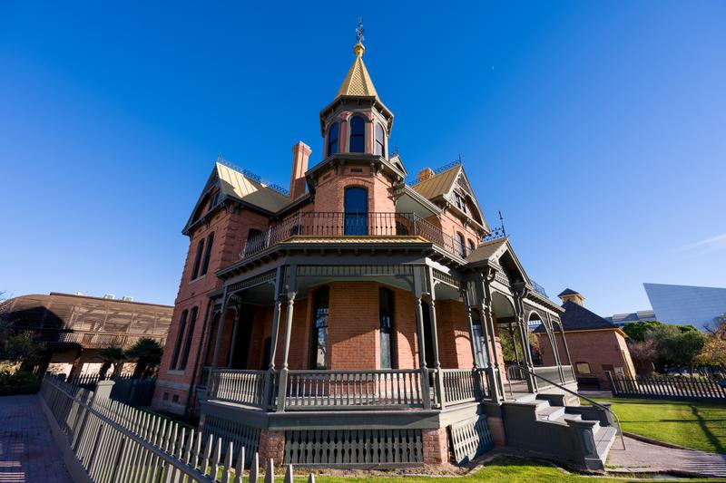 Ống Kính Nikon Z 14-24mm f/2.8 S