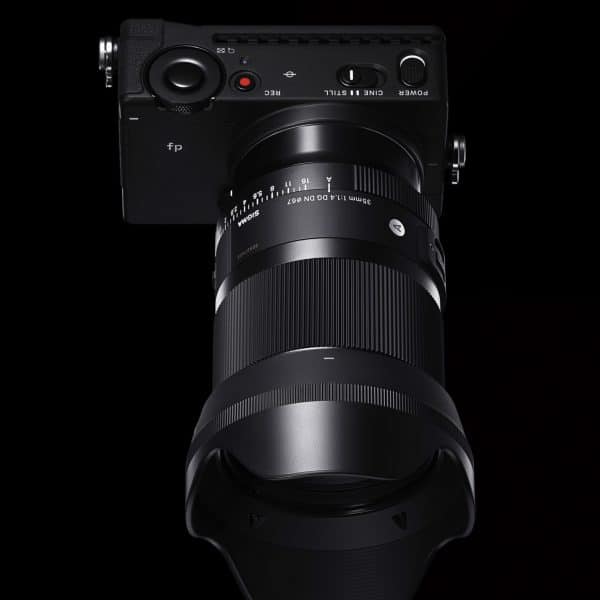 Ống kính Sigma 35mm F1.4 DG DN Art ngàm Sony E