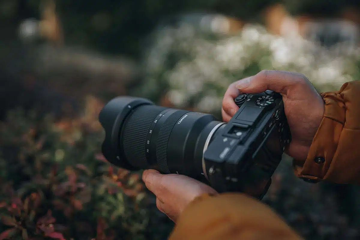 Tamron 17-70mm F/2.8 Di III-A VC RXD Sony E - B070S